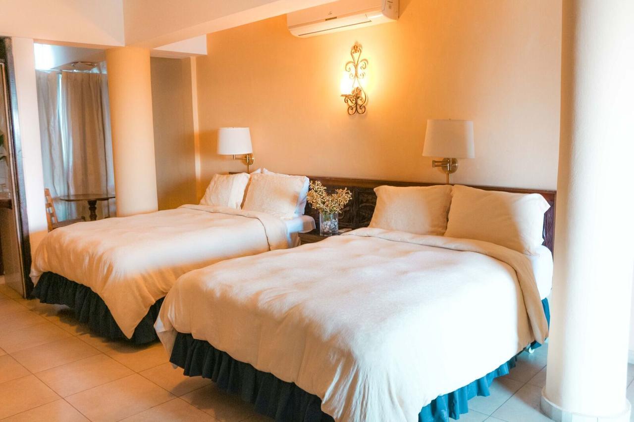 פורט-או-פרינס Prince Hotel מראה חיצוני תמונה